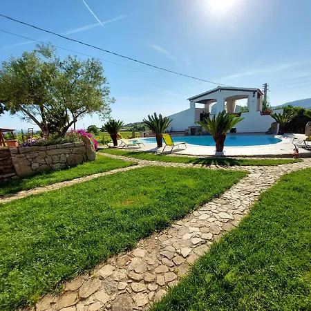 Agriturismo B&B Domo De Resteblas-3